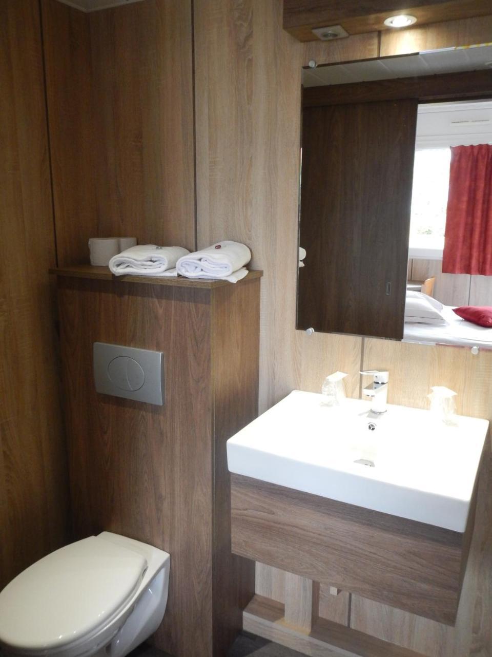 The Originals Access Aeroport, Hotel Aurillac Eksteriør billede