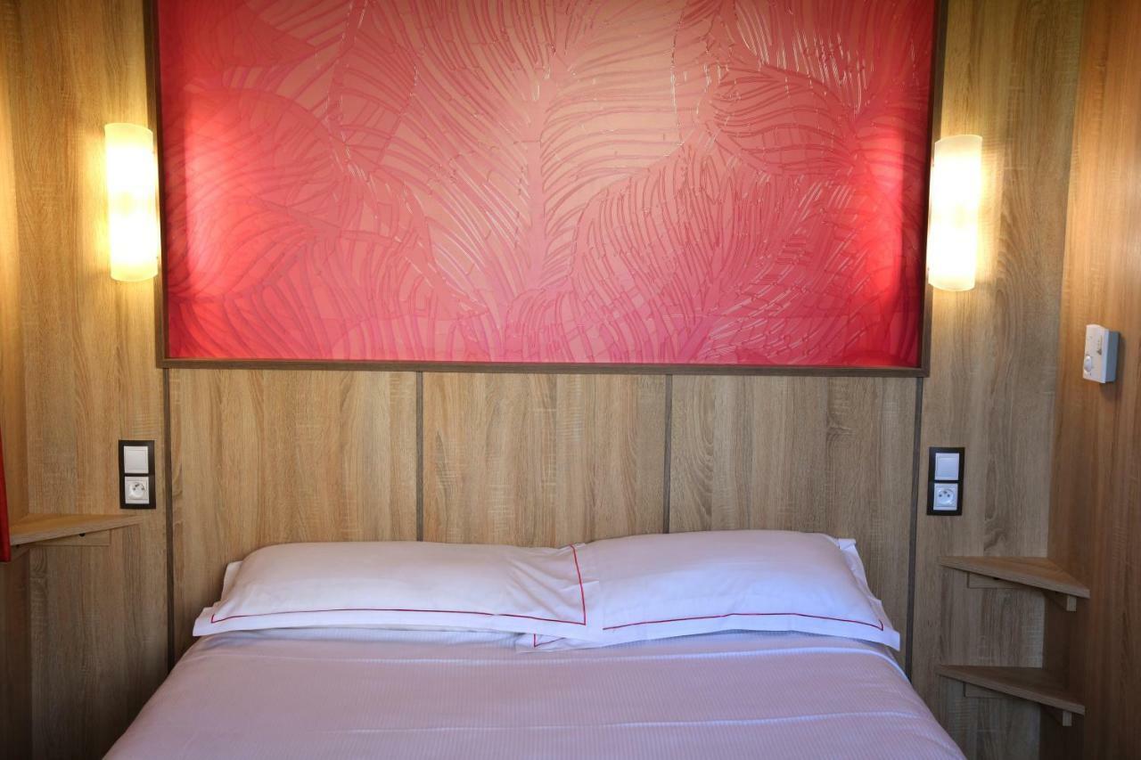 The Originals Access Aeroport, Hotel Aurillac Eksteriør billede